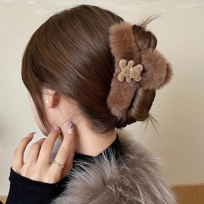 1\u002F2\u002F3 Pcs Cute Plush Hair Clip With Bear Decor, Fashionable Elegant Strong Hold Hair Claw For Thick Curly Straight Hair, Cute Plush Clip Styling Accessories For Women Girls