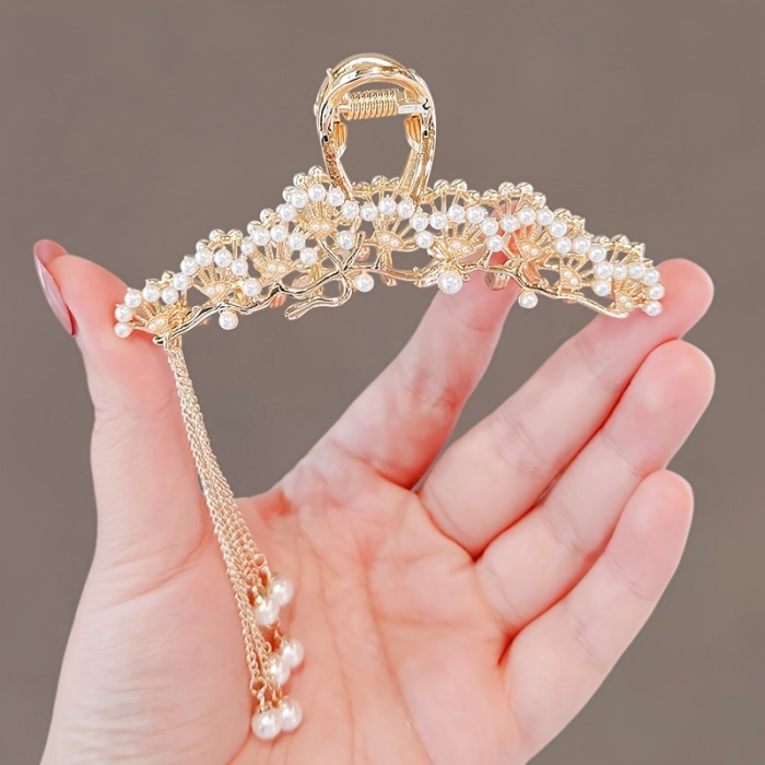 Stylish Faux Pearl Hair Clip with Strong Hold and Nonslip Grip - Perfect Fashion Accessory for Women