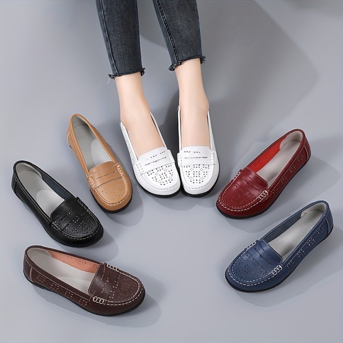 Women's Perforated Flat Loafers, Solid Color Low Top Slip On Shoes, Breathable & Comfortable Flats