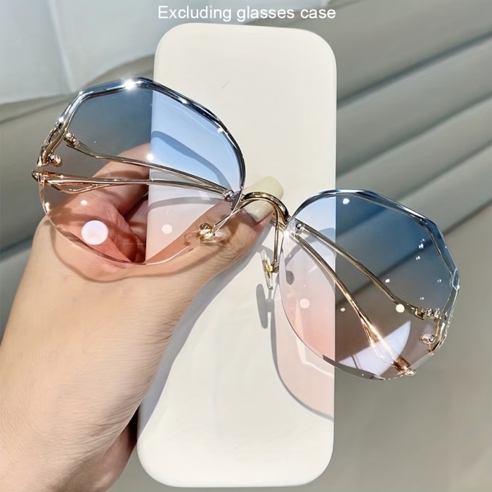 Fashion Sunglasses Women Metal Female Vintage Ladies Stylish Design Oversized Square Sunglasses For Women