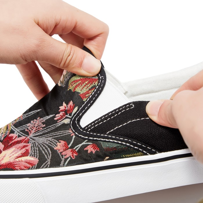Women's Floral Print Canvas Shoes, Low Top Slip-on Round Toe Casual Shoes, Women's Comfy Flat Footwear