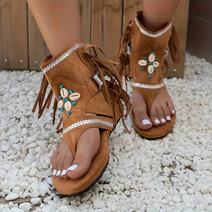 Women's Tassel Decor Flat Sandals, Casual Clip Toe Summer Shoes, Lightweight Buckle Strap Design Sandals