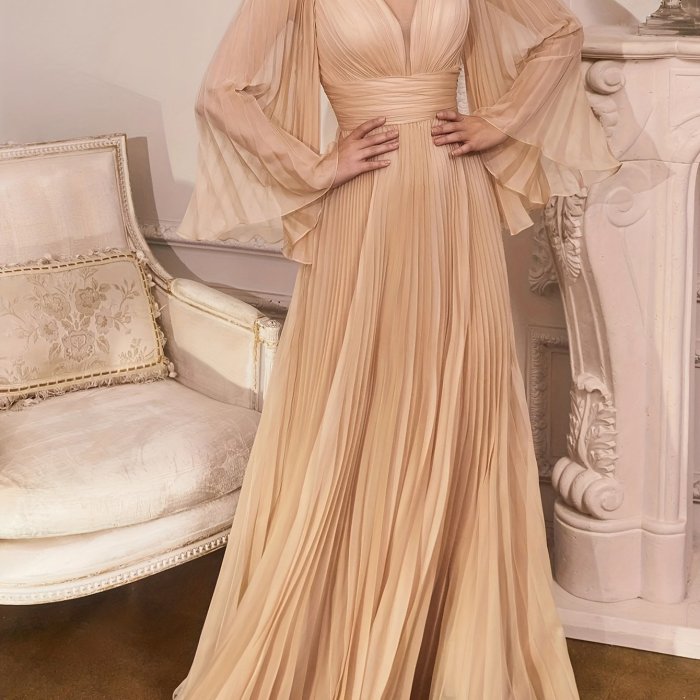 Plus Size Elegant Bridesmaid Dress, Women's Plus Deep V Neck Ruched Bell Sleeve Flowy Maxi Prom Dress