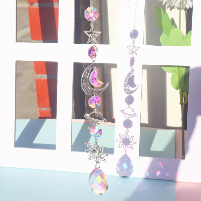 1\u002F3pcs, Colorful Crystal Suncatchers with Chain Pendant - Perfect for Window, Home