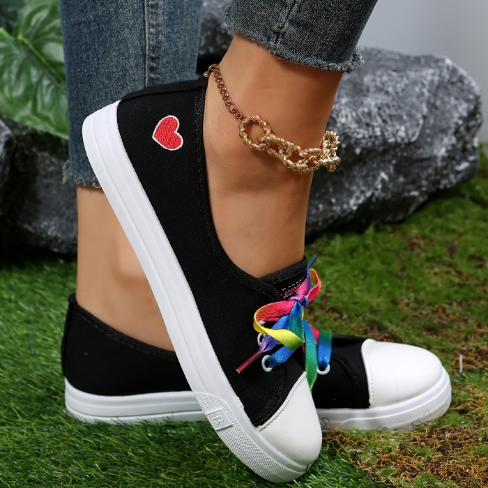 Women's Heart Pattern Canvas Shoes, Casual Lace Up Outdoor Shoes, Lightweight Los Top Sneakers