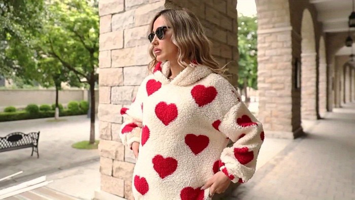 Heart Print Plush Hoodie, Casual Long Sleeve Pocket Hoodie Sweatshirt, Women's Clothing ,Valentine's Day