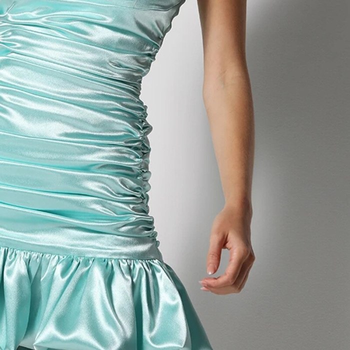 Sexy Shiny Dress Pleated Suspender Summer Women Dress Spaghetti Strap Ruffle Party Nightclub Bodycon Dress  New