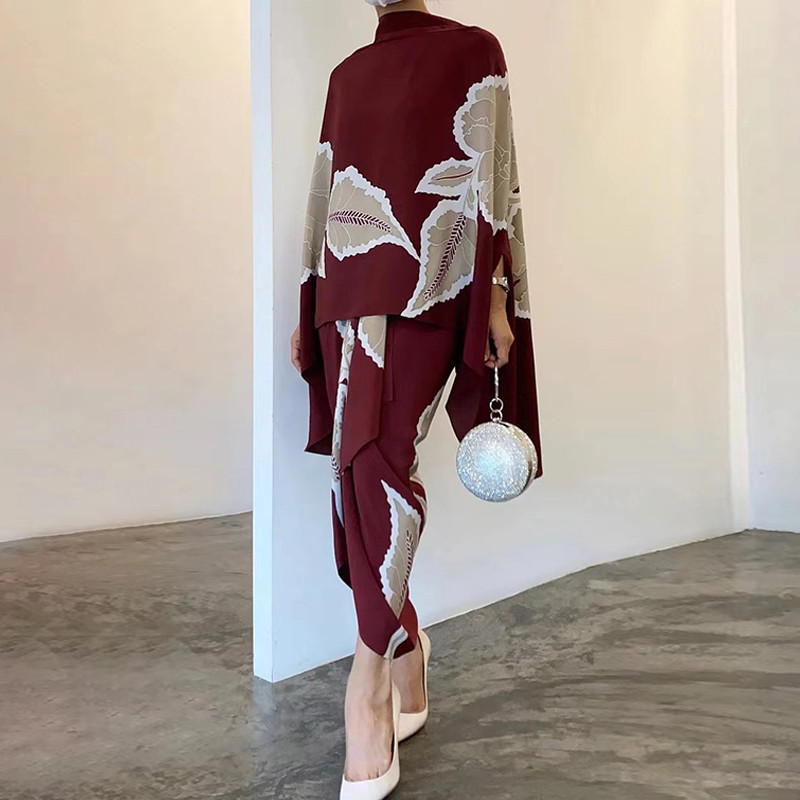 Retro Three-Piece Set â€?Vest, Blouse & Skirt Commuter Style main image 1