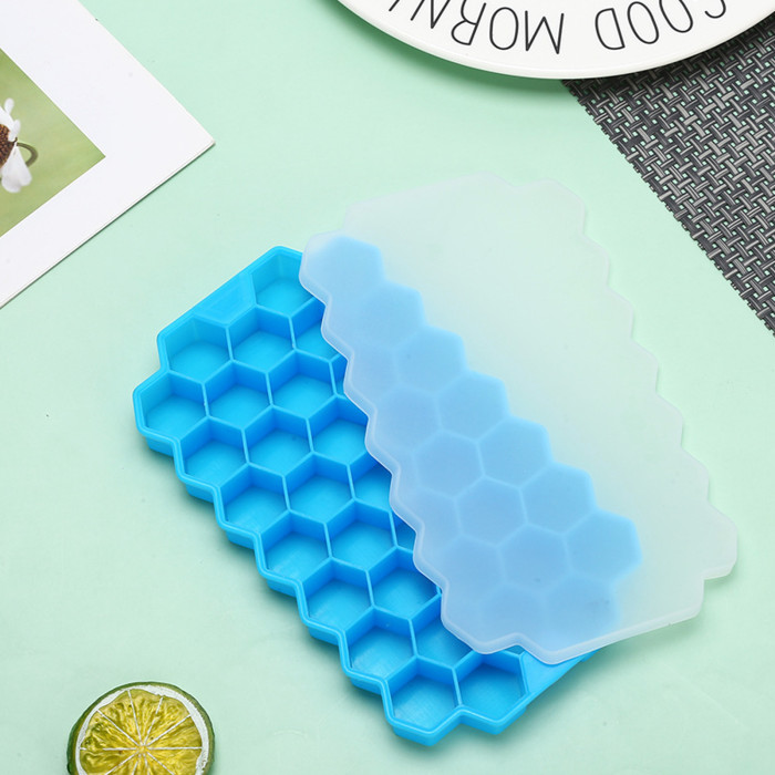 1pc Honeycomb Ice Cube Tray with Lid - 37 Reusable Grids for Easy Ice Removal and Long-lasting Use - BPA-Free Silicone Ice Mold