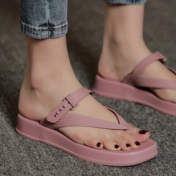 Women's Platform Flip Flops - Comfortable Open Toe Solid Color Casual Slippers