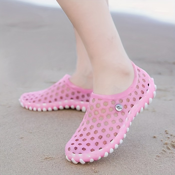 Women's Hollow Out Summer Beach Shoes, Casual Slip On Outdoor EVA Water Shoes, Comfy Garden Sandals