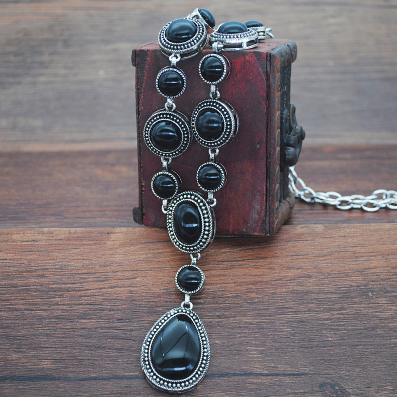 Vintage Long Necklace with Waterdrop Shaped Black Gemstone Turquoise Pendant for Women