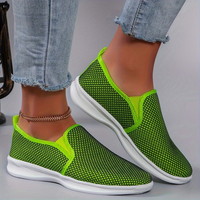 Women's Slip-On Walking Shoes, Breathable Mesh Casual Sneakers, Lightweight And Comfortable Athletic Shoes For Everyday Wear