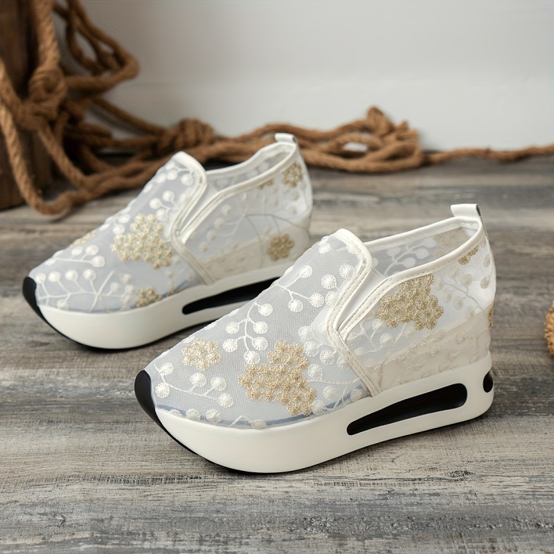 Women's Floral Lace Platform Shoes, Casual Height Increasing Slip On Shoes, Versatile Low Top Shoes