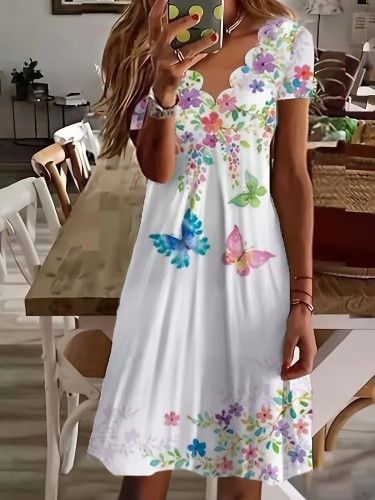 Plus Size Butterfly & Flower Print Dress, Vacation Style Scallop Trim Short Sleeve Dress For Spring & Summer, Women's Plus Size Clothing