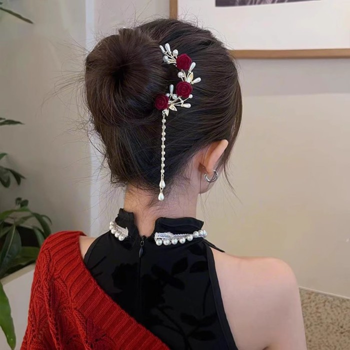 1pc, Elegant Retro Tassel Hairpin, Flower Theme Daisy & Rose Design U Shape Hairpin, Women Girls Casual Party Supplies, Princess Fairy Style Hair Accessories, Gift Photo Props