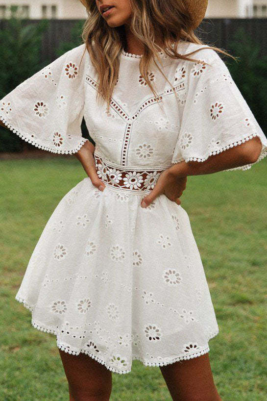 White backless hollow fringed lace dress