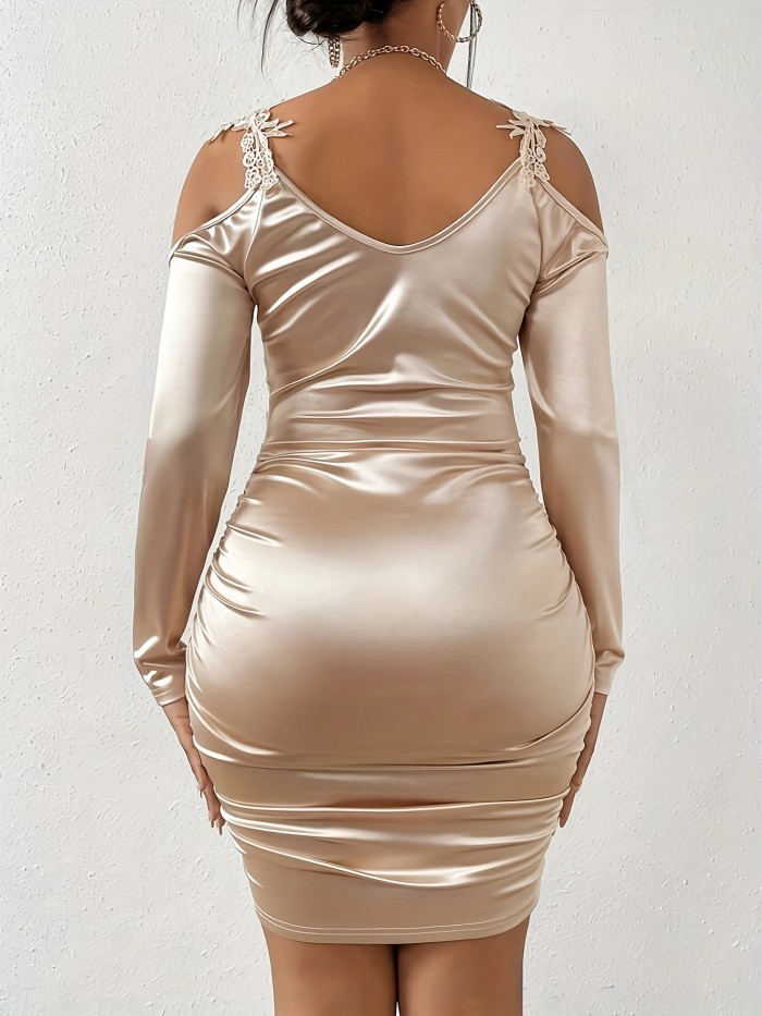Vibrant Solid Color Polyester Bodycon Dress - Strapless, V-Neck, Ruched, Elastic, Elegant Cold Shoulder Design - Perfect for Womens Formal Events and Parties