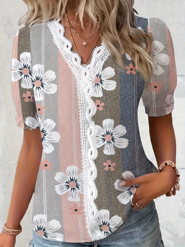 Lace Trim Floral Print Crew Neck T-shirt, Short Sleeve Casual Top For Spring & Summer, Women's Clothing