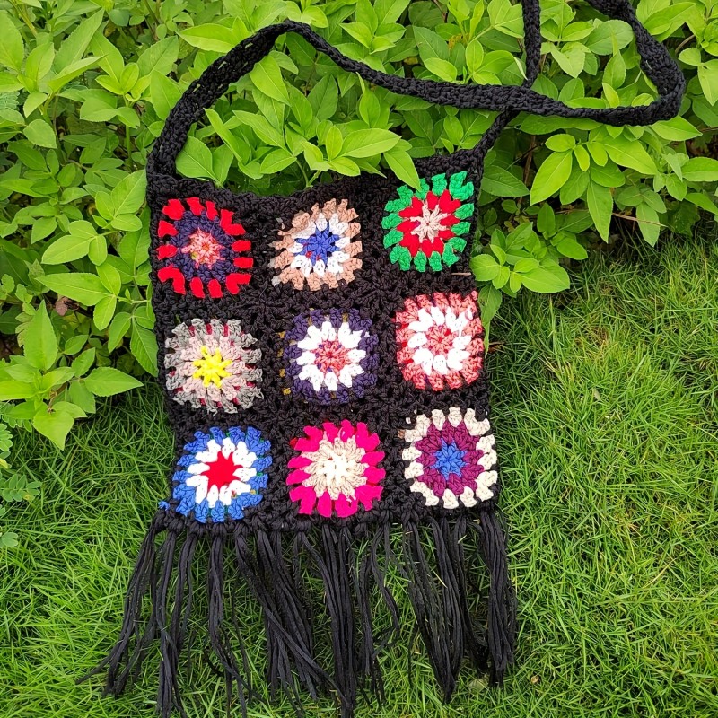 1pc Girl's Handmade Crochet Handbags, Simple Knitted Shoulder Bags, Tassel Retro Ethnic Style Bags