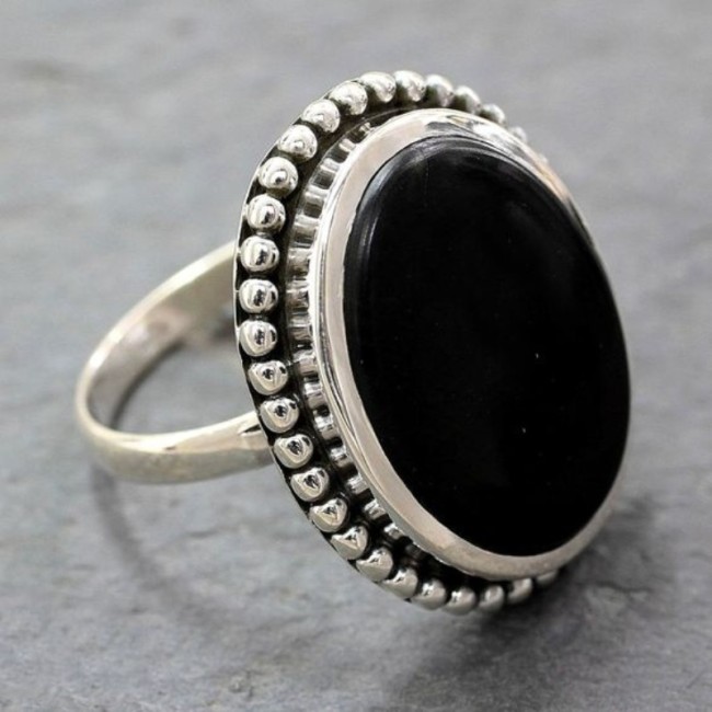 Boho Vintage Black Agate Ring – Elegant Gift for Birthdays & Evening Wear