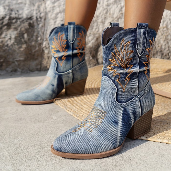 Chunky Heel Pointed Toe Boots for Women - Comfortable, Fashionable, Solid Color, Cowboy-Inspired, High-Quality Leather, Easy Slip-On Design, Perfect for Daily Wear, Party, or Work - Comfortable Boots for Womens Fashion