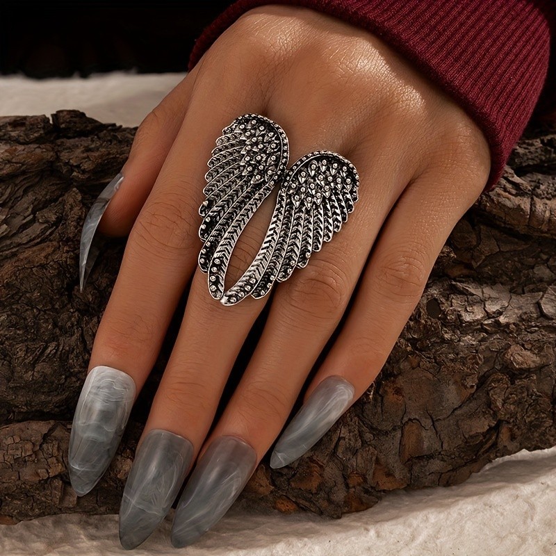 1pc Grunge Style Ring Retro Wing Design Suitable For Men And Women Symbol Of Protection And Charm Match Daily Outfits Party Decor