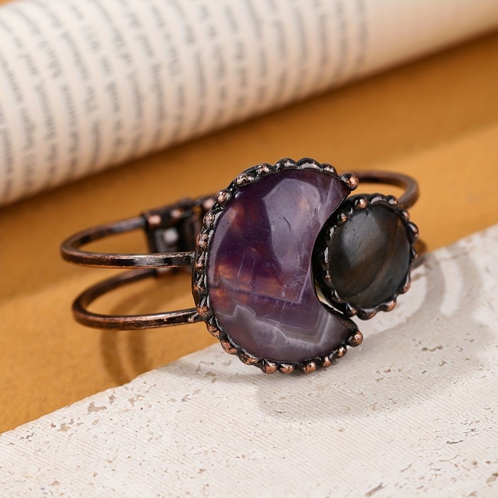 Radiant Natural Stone Bangle - Vintage Elegance with Handcrafted Artistry - Rich Black Color for Timeless Style - Perfect Gift Idea