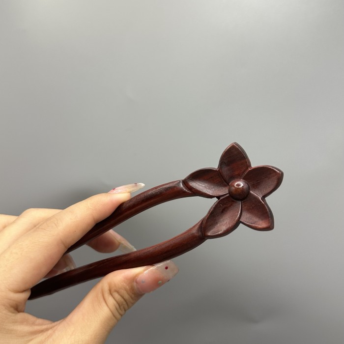 Vintage Carved Flower Wooden Hair Stick - Dual Prong Hairpin Accessory for Women, Elegant Home Decor Ornament, Ideal Gift for Family and Friends
