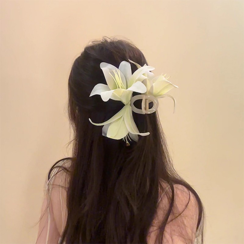 1PC White Lily Flower Hair Clip for Female, Phalaenopsis Side Fringe Clip, Internet Red Photo, New Hair Accessories
