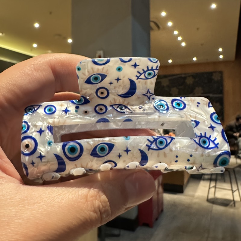 1pc Elegant Evil Eye Hair Claw Clip - Stylish Grip for Hair Styling, Trendy Hair Accessory with Simple Design, Perfect for Women's Hairdo, Daily Use, Party, Wedding, and Special Occasions