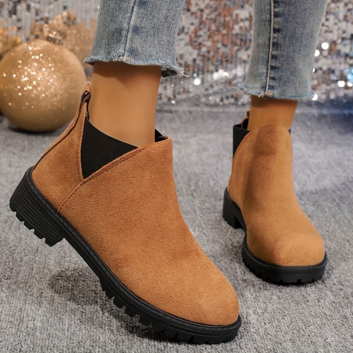 Chic Women's Slip-On Chelsea Boots - Comfortable Mid-Heel, Casual All-Season Ankle Booties with PU Sole