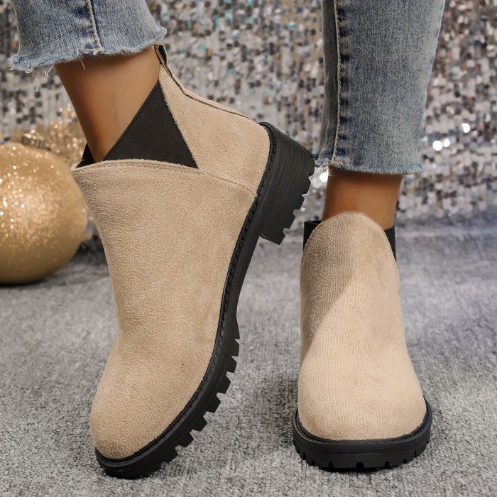 Chic Women's Slip-On Chelsea Boots - Comfortable Mid-Heel, Casual All-Season Ankle Booties with PU Sole