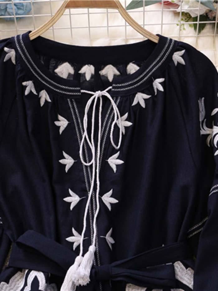 Hawazin Embroidered Tie Split Dress(3 Colors)