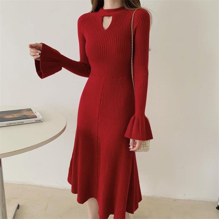 Elegant knitted front and rear two-wear niche dress in winter