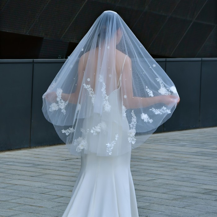 Elegant Bridal Veil with Faux Pearl & Floral Edge - Elbow-Length Organza Wedding Accessory, Hand Wash Only