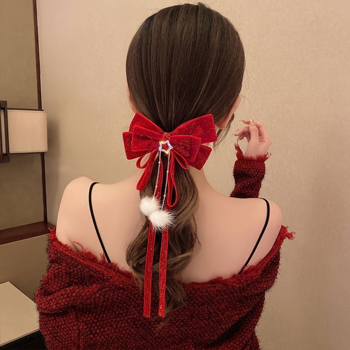 Christmas Festive Red Velvet Bow Hair Clip with Star Charm, Fluffy Pom-Pom Tassels, Bohemian Sweet Style, Plush Bow Tie Shaped Hair Accessory for Women, Single Pack - Suitable for New Year Celebrations and Winter Fashion