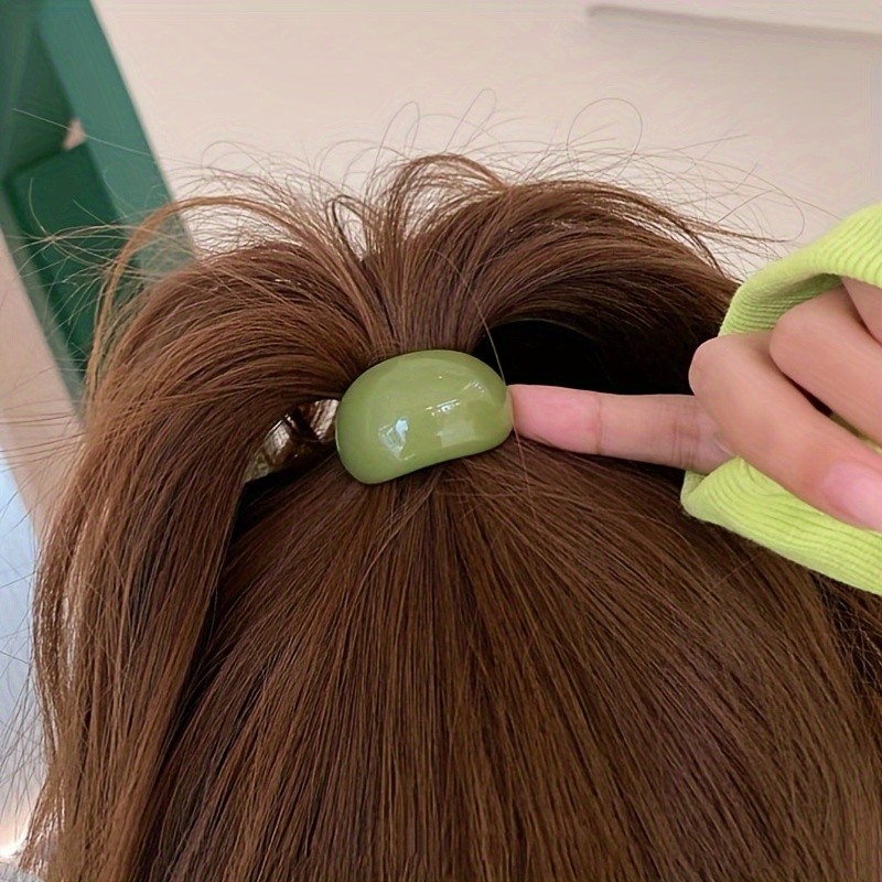 4 Pack of Plastic Hair Ties with Elegant Design for Casual Hairstyles - Available in Camel Color