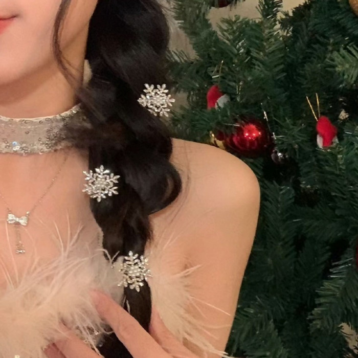 2\u002F5pcs Winter Rhinestone Snowflake Side Clip Hair Pins Christmas New Year Sweet Cute Pearl Barrettes Female Hair Accessories