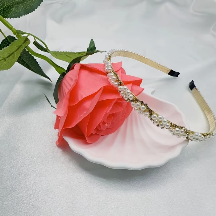 1pc Elegant Faux Pearl Bling Bling Rhinestone Decorative Head Band Vintage Non Slip Hair Hoop For Women And Daily Use