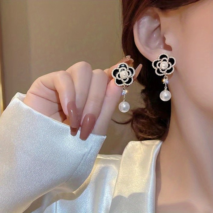 Women's High Fashion Camellia Earrings Female Temperament Goddess Fan Small Pearl Earrings European And American Ear Jewelry