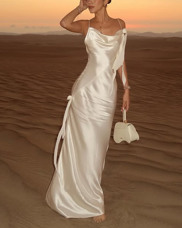 Elegant Backless Romantic Dress