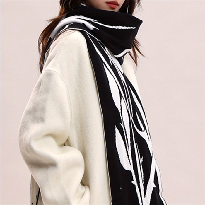 Cozy Rose Thorn Print Knit Scarf for Women - Warm, Elastic Shawl for Winter & Cold Weather