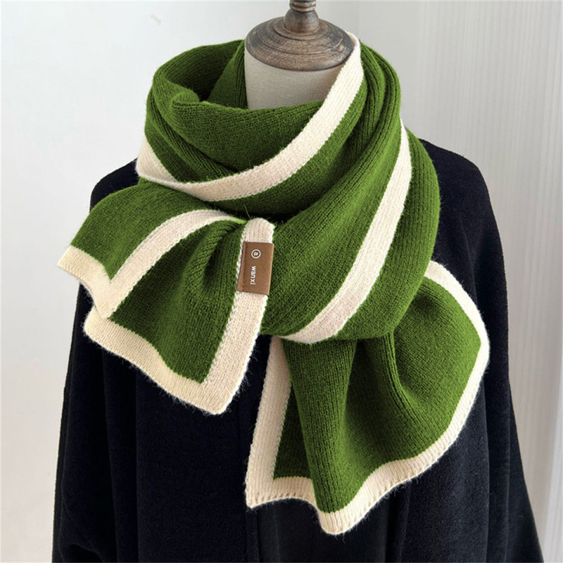 Chic Patchwork Scarf Shawl Wrap for Women - Cozy Polyester & Spandex Blend, Perfect for Fall\u002FWinter