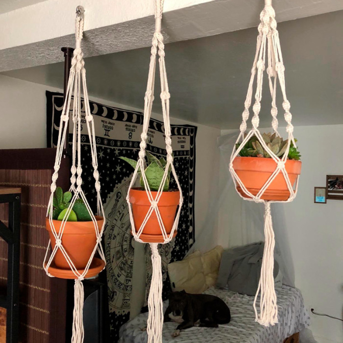 1 Pack, Exquisite Macrame Handmade Plant Hanger Basket - Boho Chic Flower Pot Holder for Balcony Hanging Decoration, Durable Flowerpot Net Bag for Home Garden Supplies with Rustic Charm