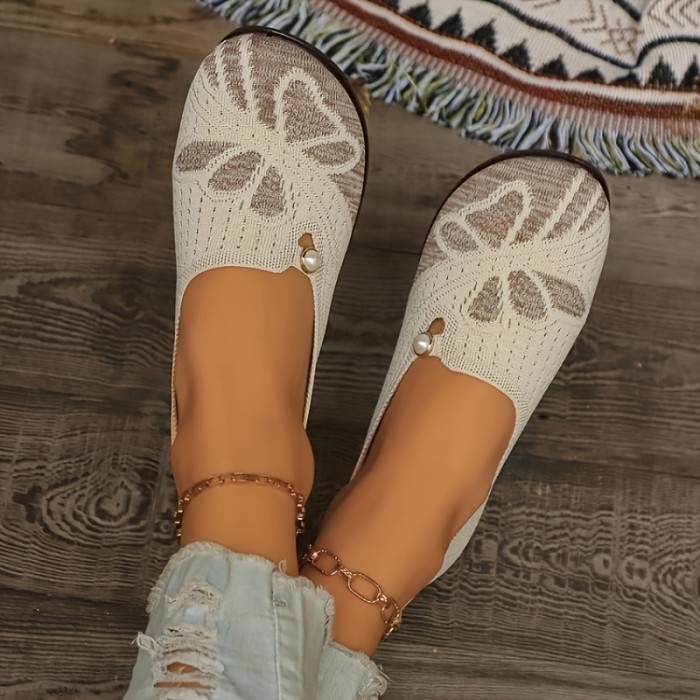 Women'S Summer Fashion Canvas Shoes - Casual Round Toe Slip-On with Solid Color Fabric Upper, Rubber Sole, and Fabric Insole - Breathable and Durable for Daily Wear