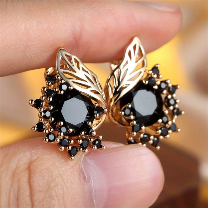1 Pair Golden Color Round Cut Black Stone Floral Earrings CZ Claw Drop Dangle Earrings Wedding Jewelry