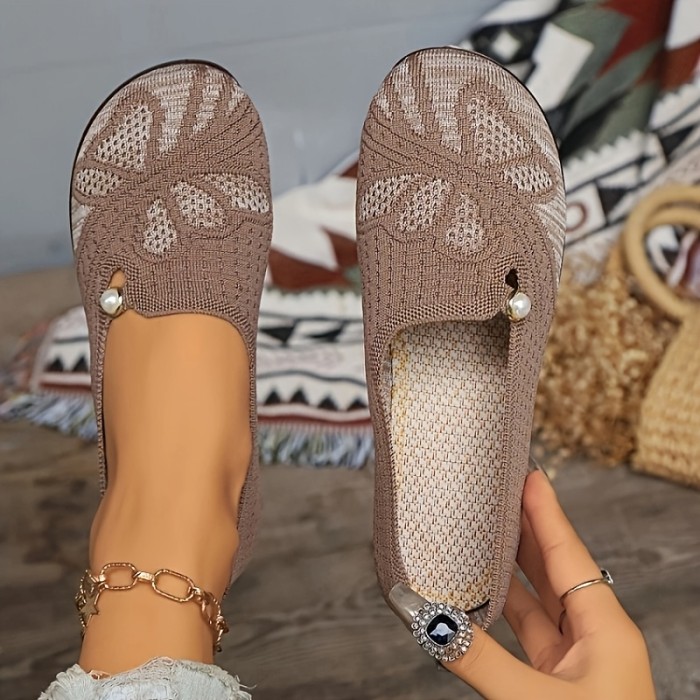 Women'S Summer Fashion Canvas Shoes - Casual Round Toe Slip-On with Solid Color Fabric Upper, Rubber Sole, and Fabric Insole - Breathable and Durable for Daily Wear