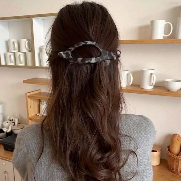 3pcs Elegant Leopard Print Oval Hair Clips for Women - Matte Finish, Acrylic, Perfect for Styling & Updos