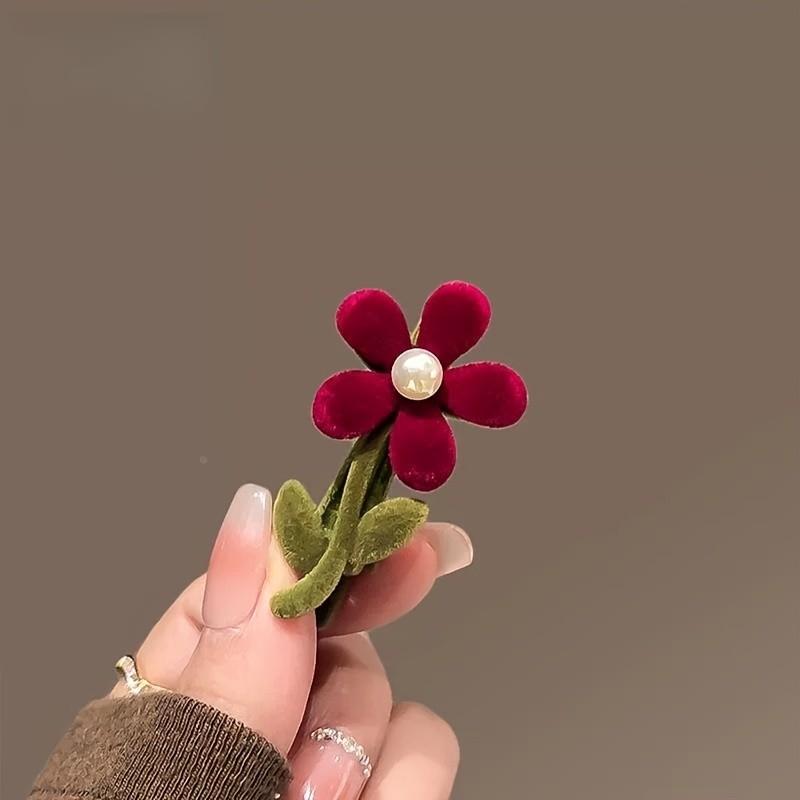 1\u002F2pcs Elegant Velvet Tulip Flower Hair Clips, Women's Side Duckbill Clip Pearl Bang Clip